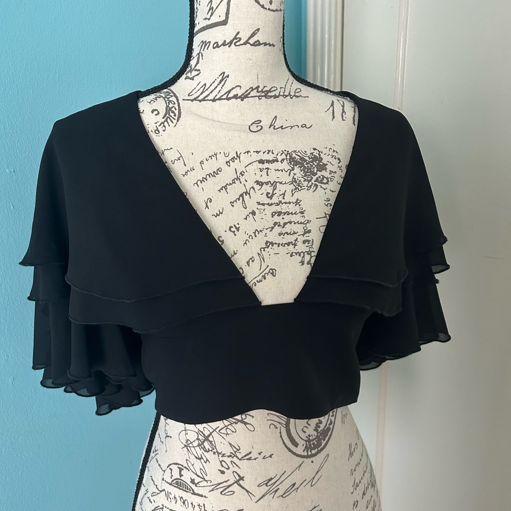 Nasty Gal Ruffle Top - Picture 2 of 8